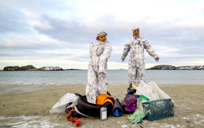 Forestilling for barn på Mostun